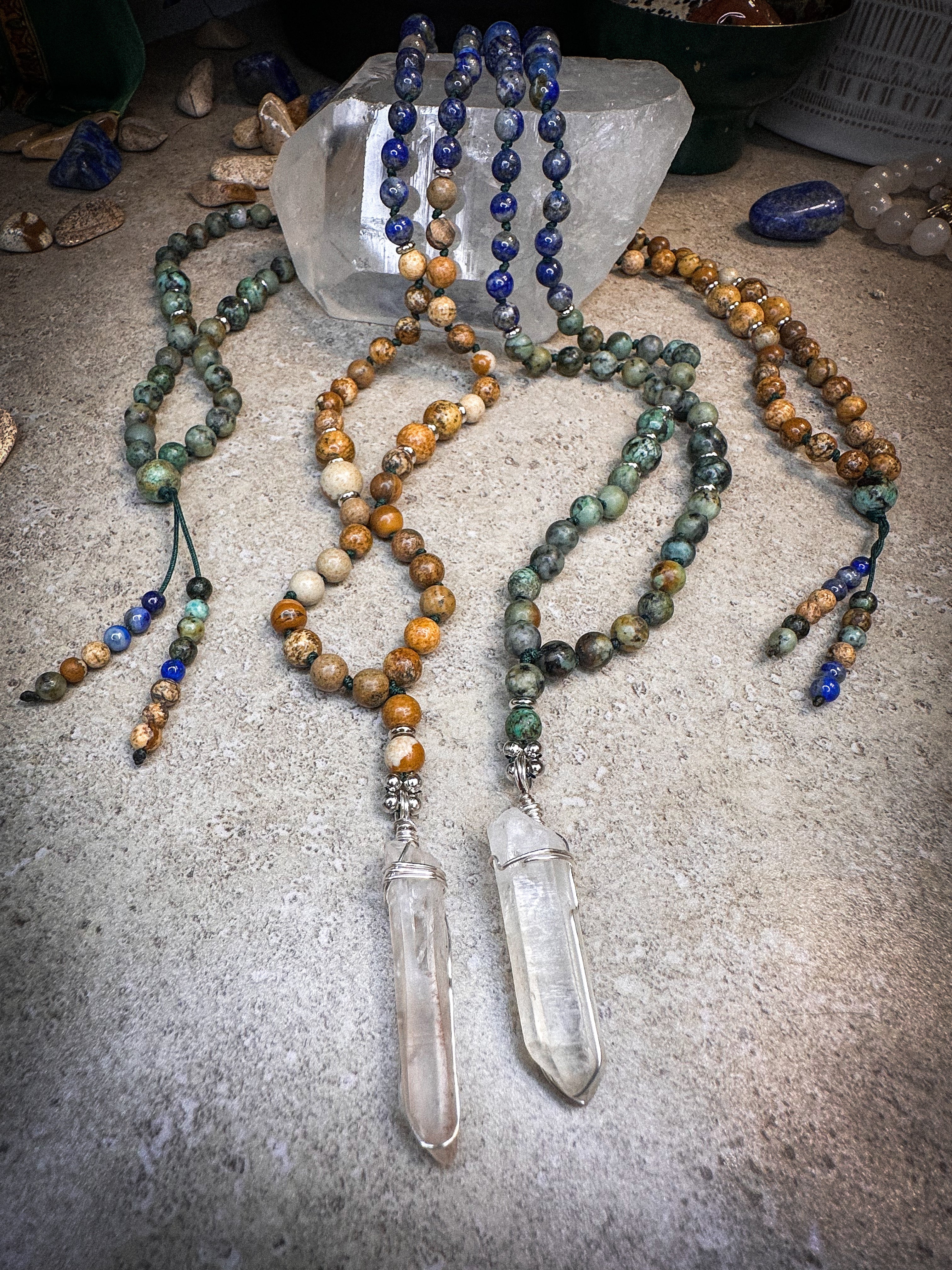 Connection Mala